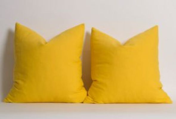 Pillowme - Solid Yellow Linen Pillow Cover