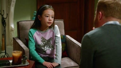 Girls' sequin star colorblock baseball tee worn by Lily Tucker-Pritchett on Modern Family