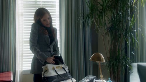Abby Whelan's Millie Prince of Wales check wool and mohair-blend blazer on Scandal
