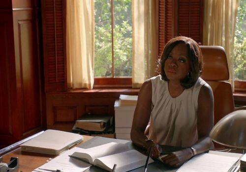 Annalise Keating's pleated neck tank top on How to Get Away With Murder