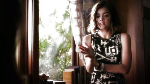 Aria Montgomery's 'Egypt Graffiti' Print Midi Tank Dress on Pretty Little Liars