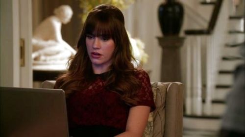 Charlotte Grayson 's lace top on Revenge