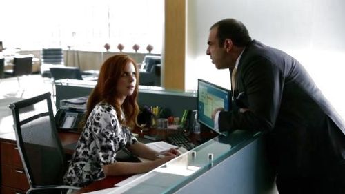 Donna Paulsen's flower print dress on Suits