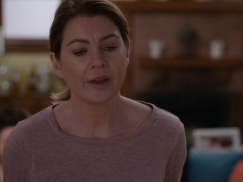 Dr. Meredith Grey's Whisper Cotton Long Sleeve Crewneck Tee on Grey's Anatomy