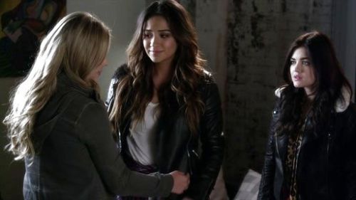 Emily Fields's Night Rider Vegan Leather Jacket on Pretty Little Liars