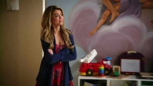 Haley Dunphy's Scarlett Fit + Flare Dress on Modern Family