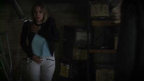 Hanna Marin's Billie Zipper Skinny Jean on Pretty Little Liars