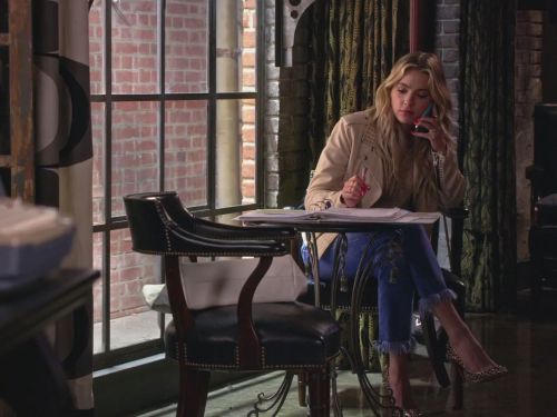 Hanna Marin's Spiked Pumps on Pretty Little Liars