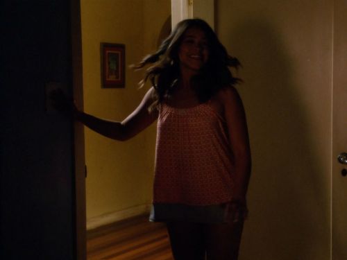 Jane Villanueva's Romantic Reflections Pajamas on Jane the Virgin