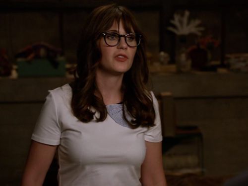 Jess Day's bow tee on New Girl