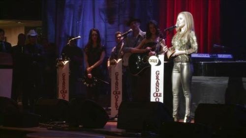 Juliette Barnes's Super Skinny Metallic Suede Jeans on Nashville