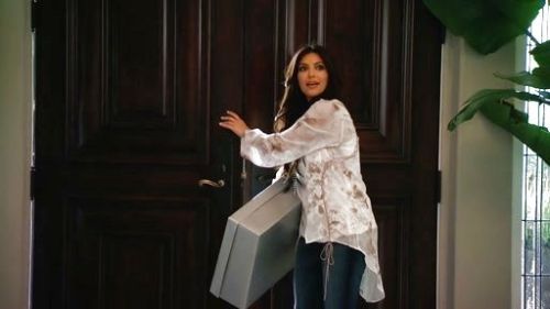 Kim Kardashian's Reptilia Blouse Cardigan on Keeping Up With The Kardashians
