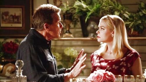 Lemon Breeland's Maternity Butterfly Print Waisted Dress on Hart of Dixie