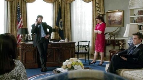 Mellie Grant's Merino Half-Sleeve Shrug on Scandal
