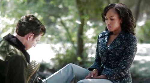 Olivia Pope's Tweed Jacket on Scandal