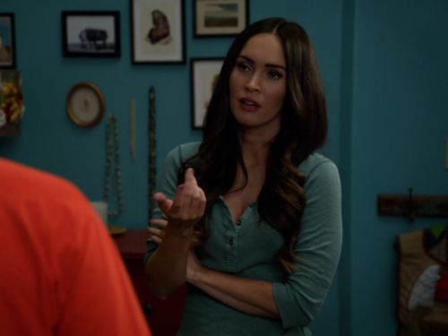 Reagan's Blue Monday Shirt on New Girl