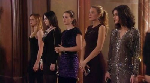 Serena Van Der Woodsen's Lace-Trimmed Dress on Gossip Girl