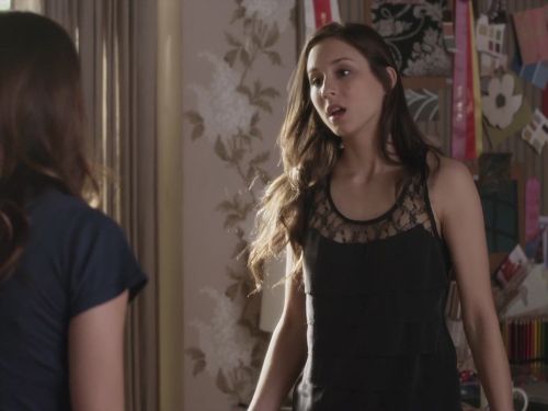 Spencer Hastings's Till the Field | Ruffled and Lace Sleeveless Top on Pretty Little Liars