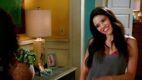 Valentina Diaz's Cotton Tribal Printed Leggings on Devious Maids