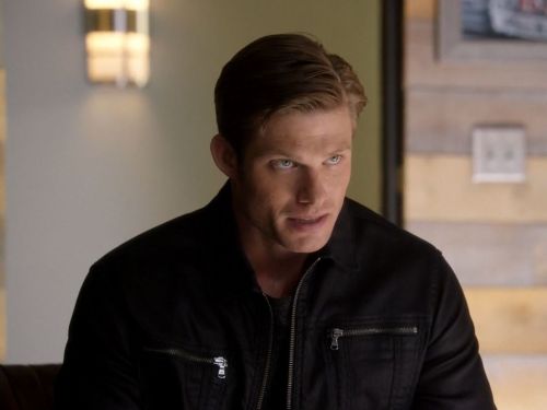 Will Lexington's Denim Zipper Jacket on Nashville