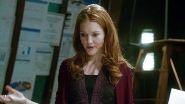 Abby Whelan's Croc Print V Neck Dress on Scandal