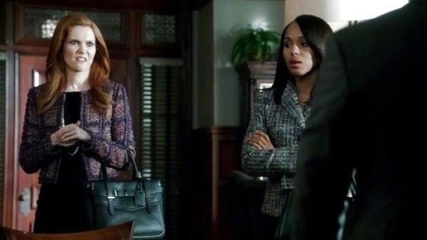 Abby Whelan's Tweed Jacket on Scandal