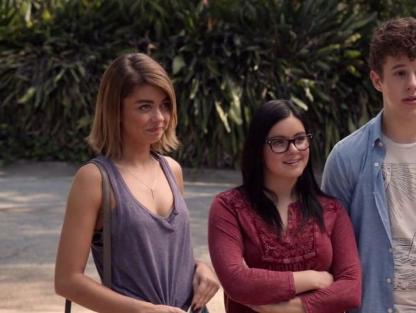 Alex Dunphy's Lace Placket Top on Modern Family