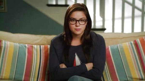 Alex Dunphy's Sailboat Sweater on Modern Family
