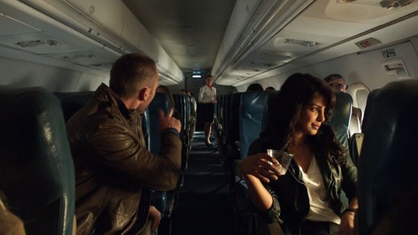 Alex Parrish's Slub V-Neck Pocket Tee on Quantico