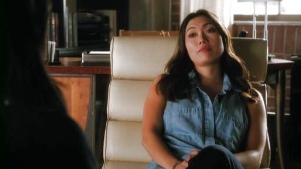 Anna Choi's Sleeveless Split-Back Shirt on Mistresses