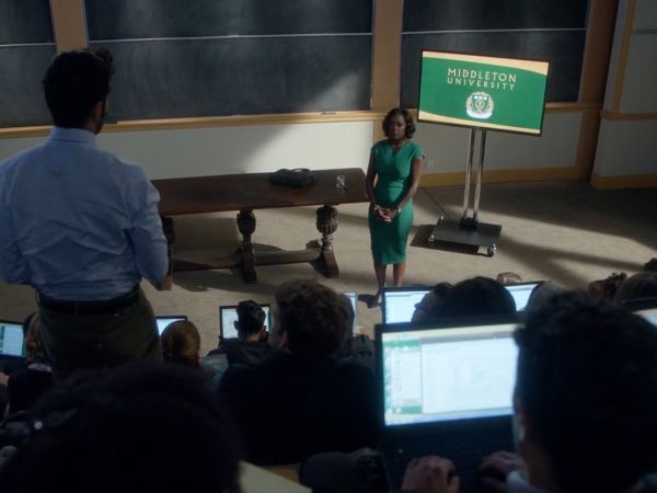 Annalise Keating's shortsleeved midi dress on How to Get Away With Murder