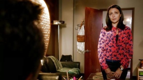 April Carver's Pocket Popover Shirt on Chasing Life
