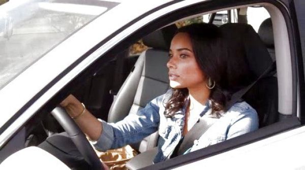 April Malloy's 14kt Yellow Gold Large Hoop Earrings on Mistresses