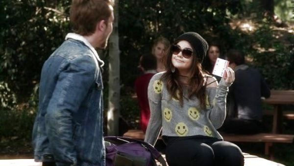 Aria Montgomery's Smiley Face Cutout Back Top on Pretty Little Liars