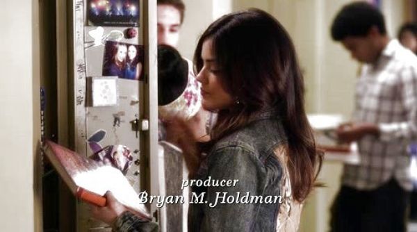 Aria Montgomery's Wild One Denim Jacket on Pretty Little Liars