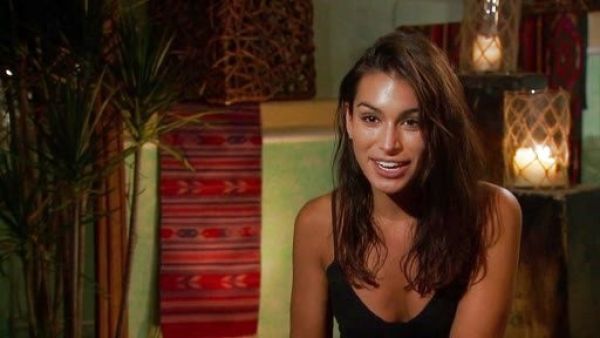Ashley Iaconetti's Center-Seamed Cropped Cami on Bachelor in Paradise