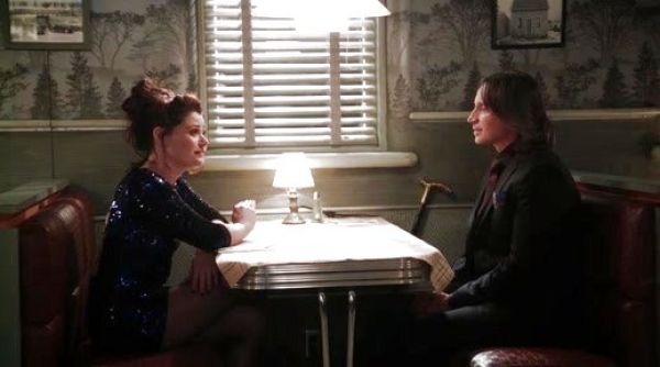 Belle 's dress on Once Upon A Time 