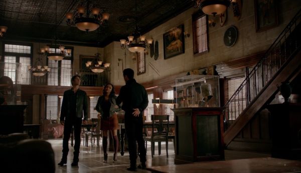 Bonnie Bennett's Come A Little Closer Faux Leather Skirt on The Vampire Diaries