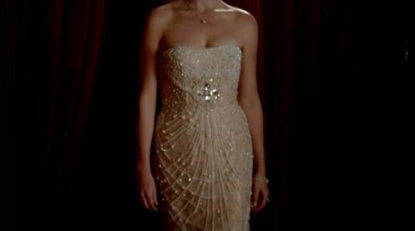 Caroline Forbes's Sphere Diamond Necklace in 14k White Gold on The Vampire Diaries