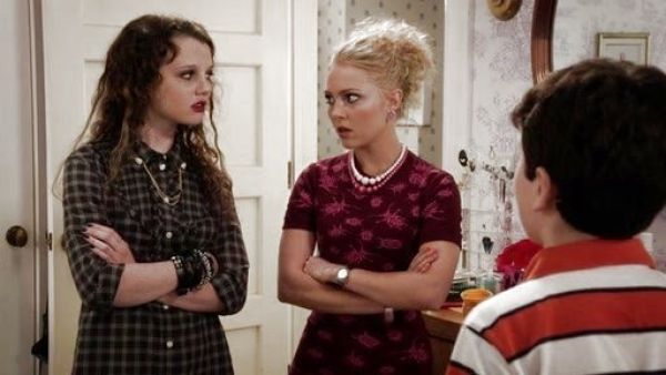 Carrie Bradshaw's Bug Jacquard Dress on The Carrie Diaries