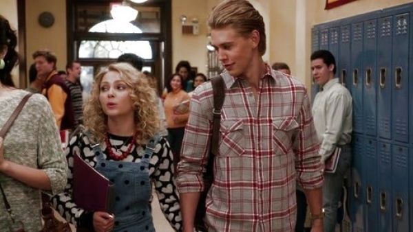 Carrie Bradshaw's Dotty Denim Jumper on The Carrie Diaries