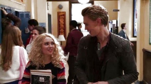 Carrie Bradshaw's Resort Angie Sweater on The Carrie Diaries
