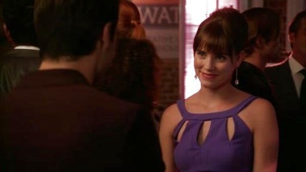 Charlotte Grayson 's Sleeveless Ponte Dress with Cutouts on Revenge