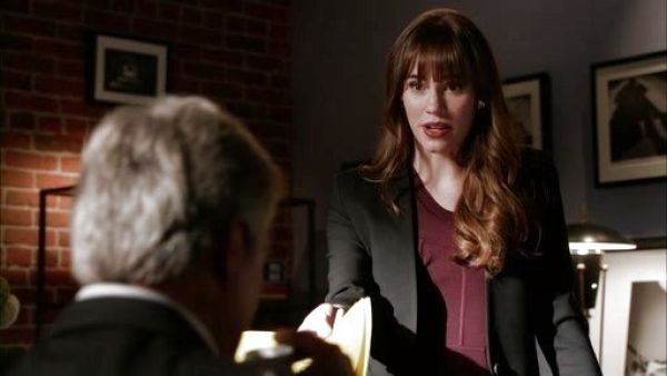Charlotte Grayson 's Smoking Tux Blazer on Revenge