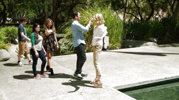 Claire Dunphy's 'Nomad' Sandal on Modern Family