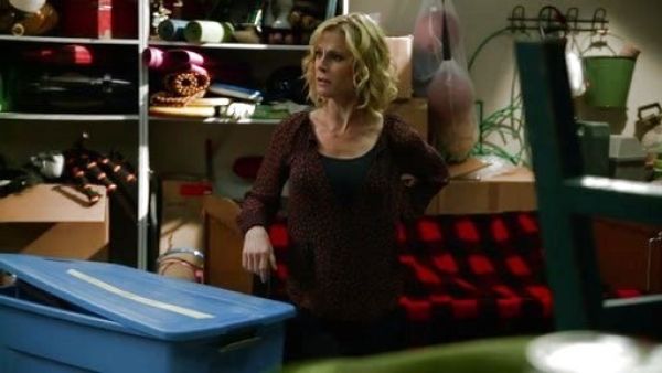 Claire Dunphy's Vivette Floral-Print Silk Tassel Blouse on Modern Family