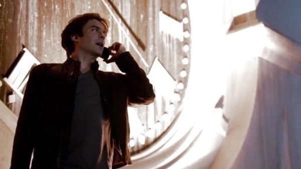 Damon Salvatore's Contrast-Stitched Cotton V-Neck Tee on The Vampire Diaries