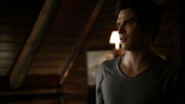 Damon Salvatore's Short Sleeve Linen V-Neck in Pewter on The Vampire Diaries