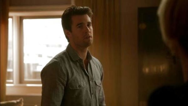 Daniel Grayson's Barham Shirt on Revenge
