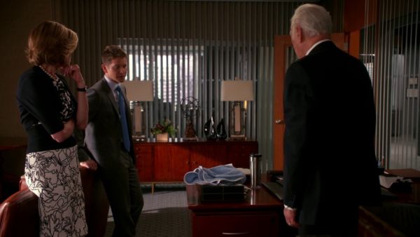 Diane Lockhart's Classic Half-Sleeve Shrug on The Good Wife